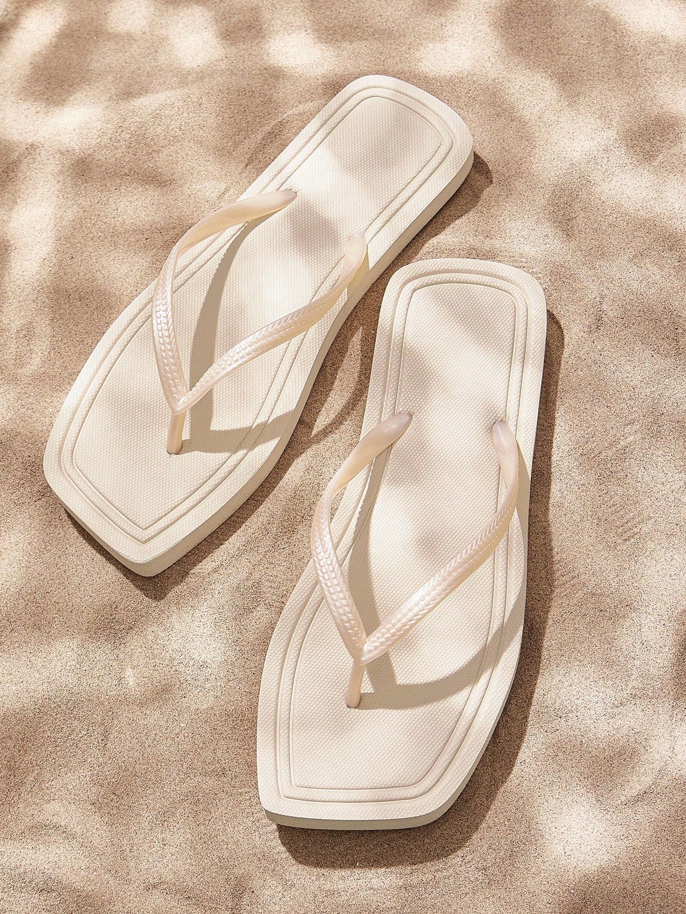 Beach slippers