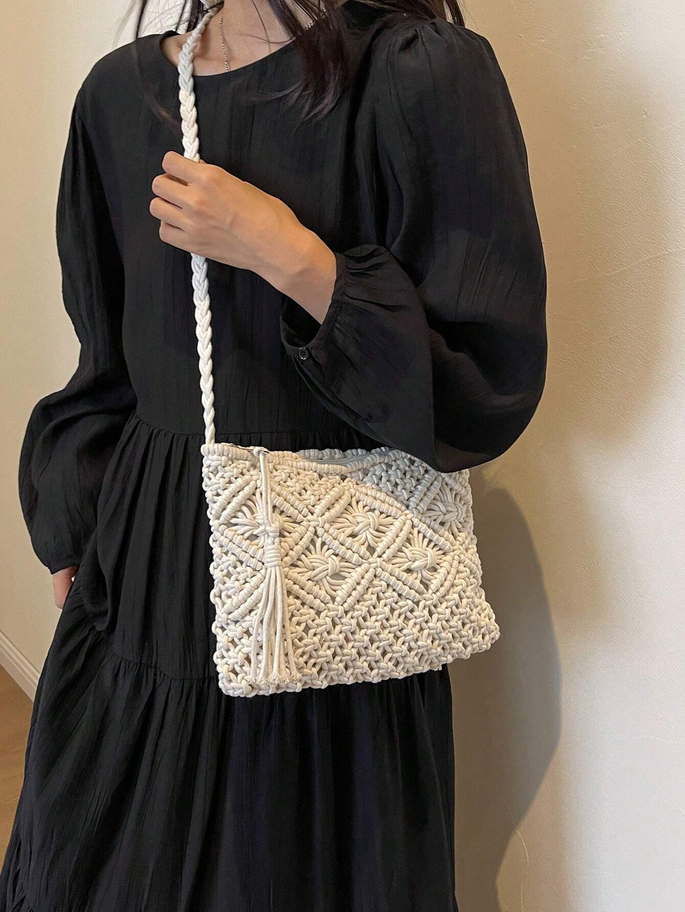 Handwoven shoulder bag