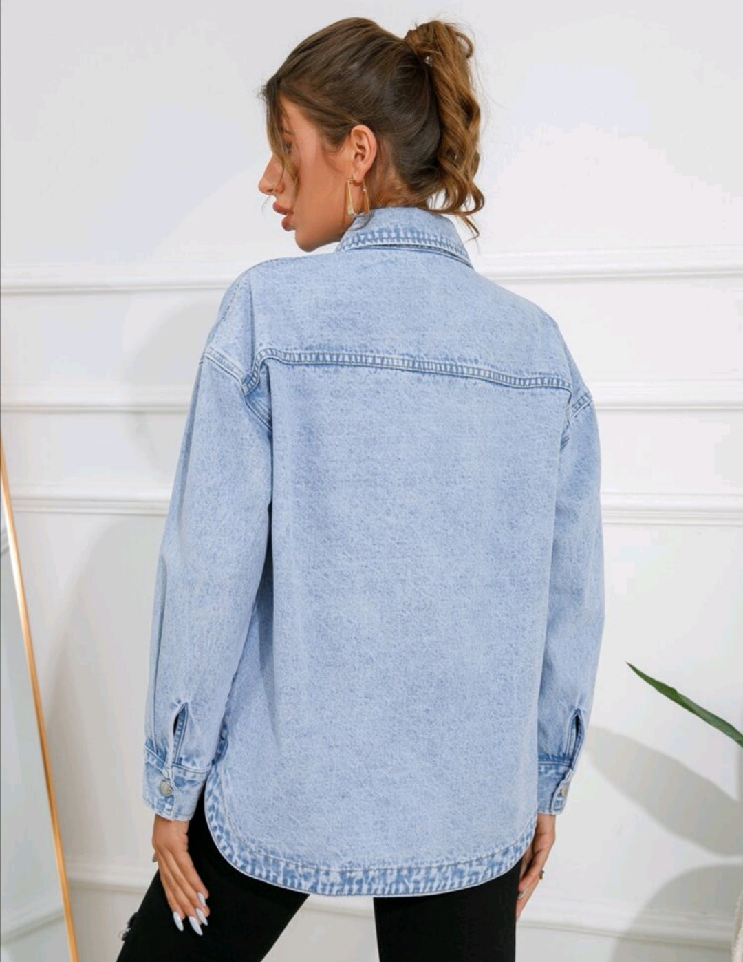 OVERSIZED DENIM JACKET