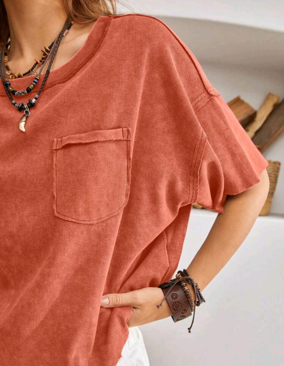 T-SHIRT