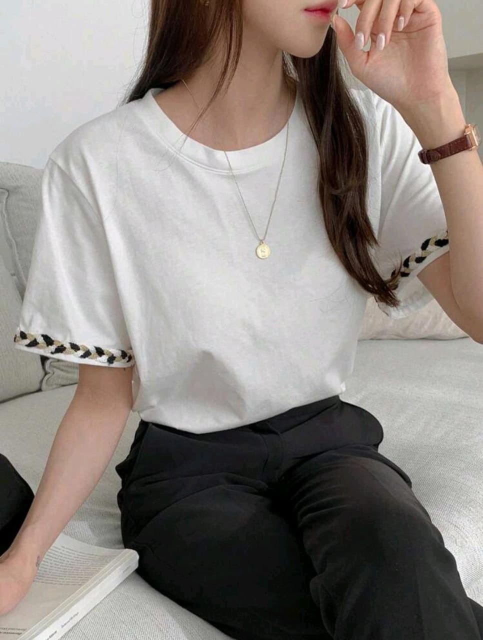 T-SHIRT