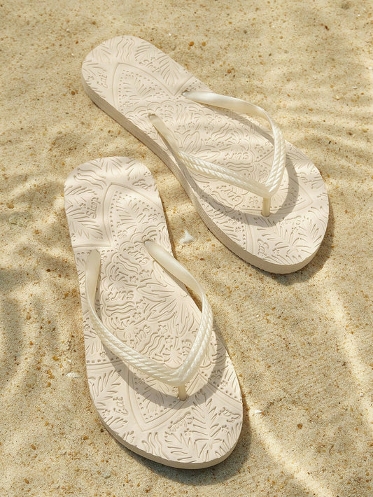 Beach slippers