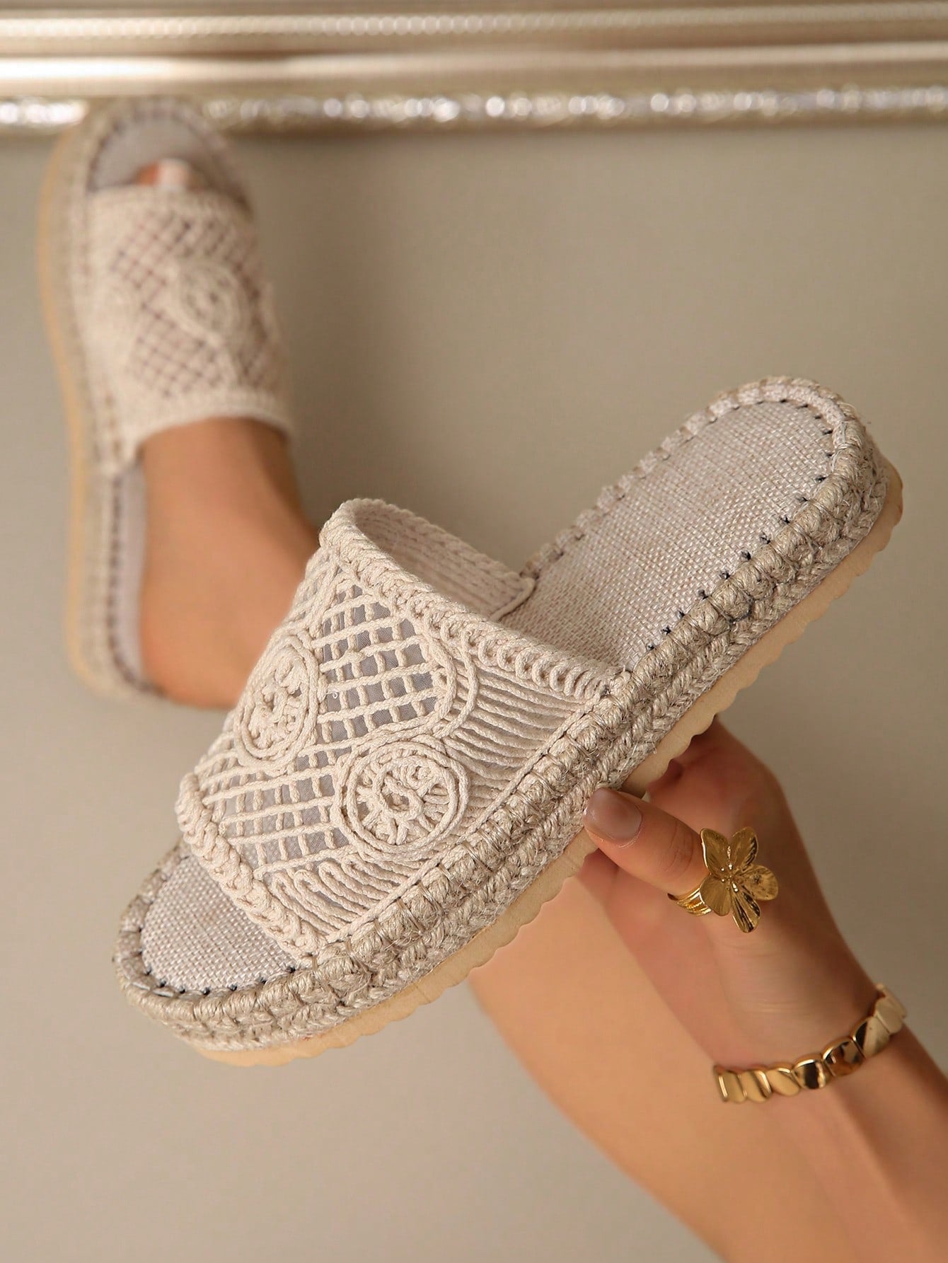 Slippers