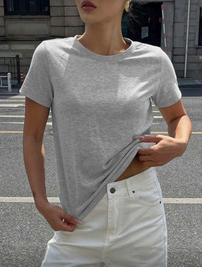 Basic T-Shirt