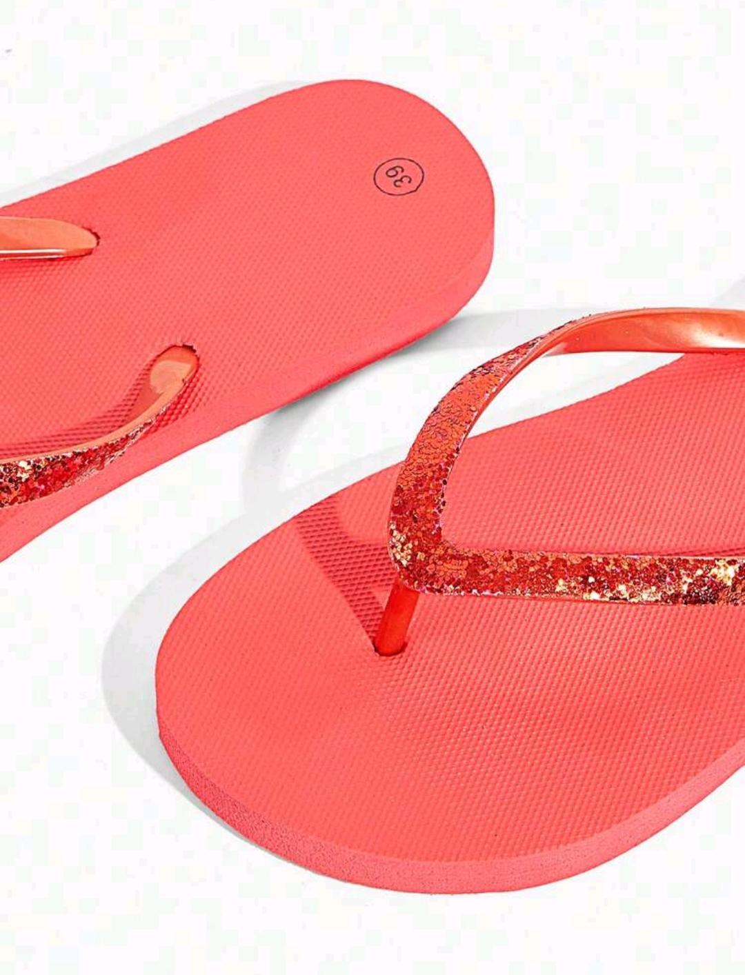Beach slippers