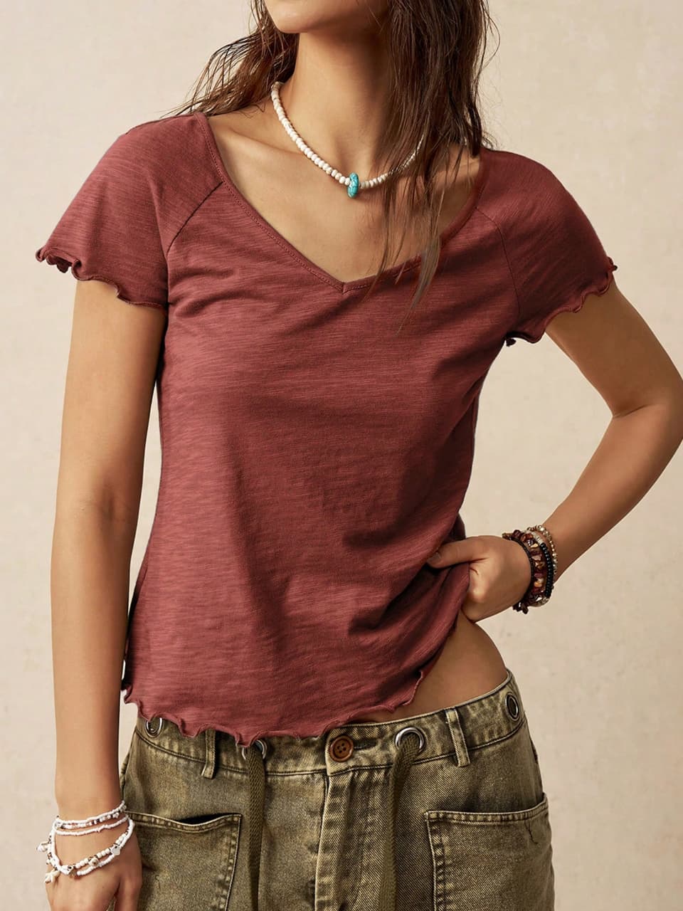 BASIC T-SHIRT